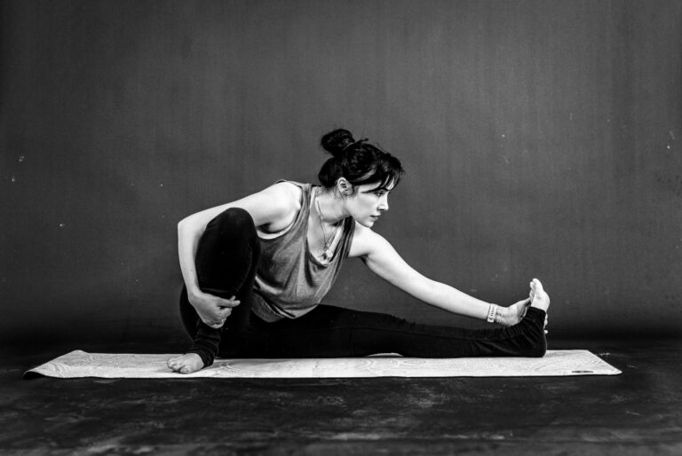 Flexibility and Wellness: 10 Essential Stretches for Women Over 40