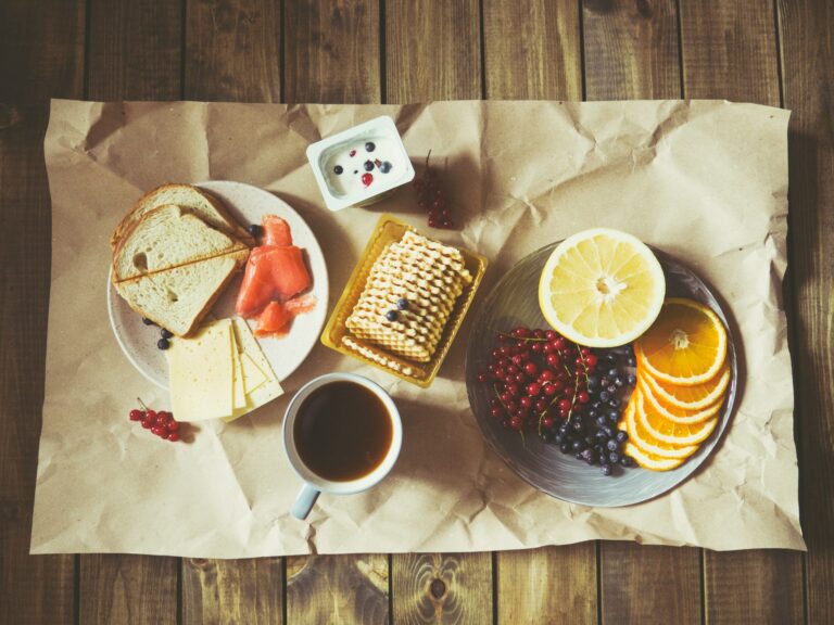 Healthy Snack Ideas to Aid Weight Loss in Middle-Aged Women